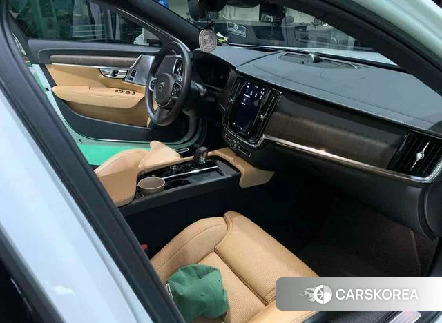 Volvo V90 Cross-Country id 4646365 из Кореи 7