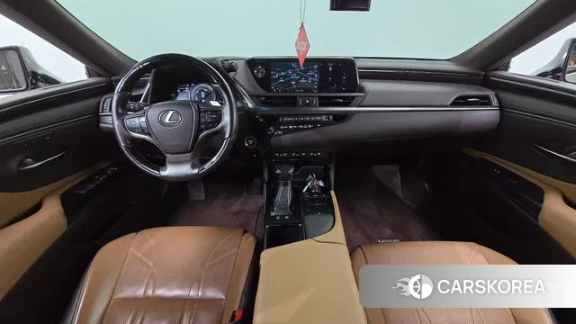 Lexus ES300h 7th generation id 3325123 из Кореи 17