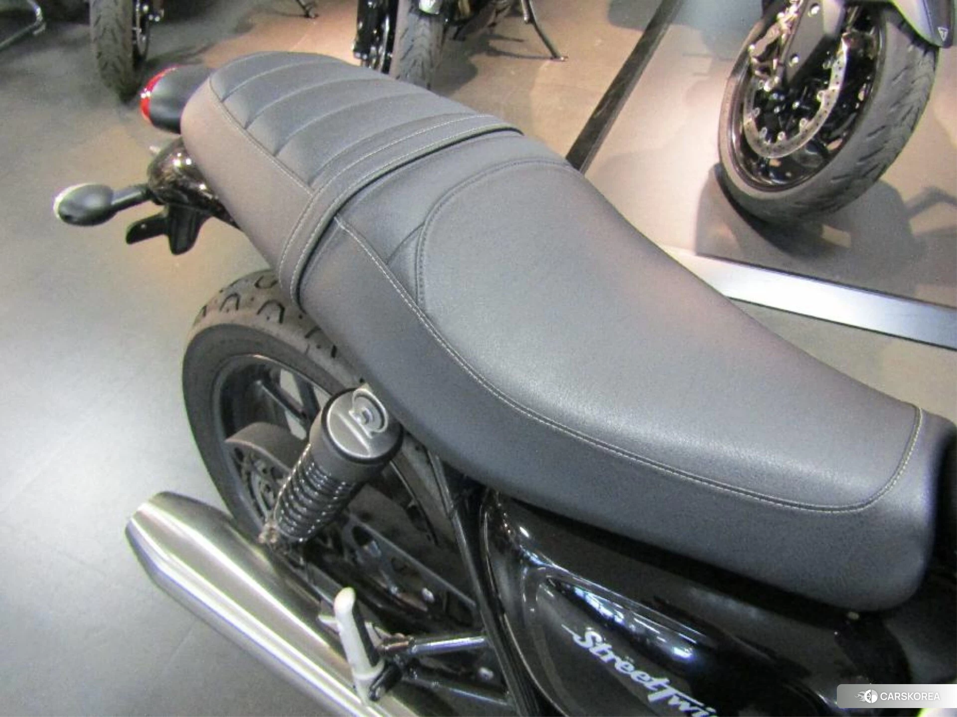 Проданный Triumph STREET TWIN id 4365555 из Японии, фото 7