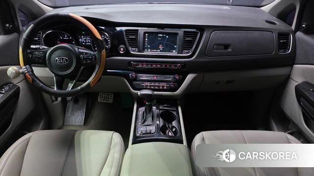 Kia All New Carnival id 4694204 из Кореи 17