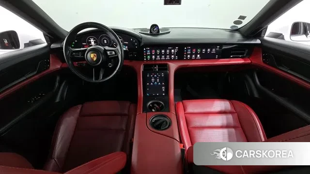 Porsche Taycan id 3390376 из Кореи 17