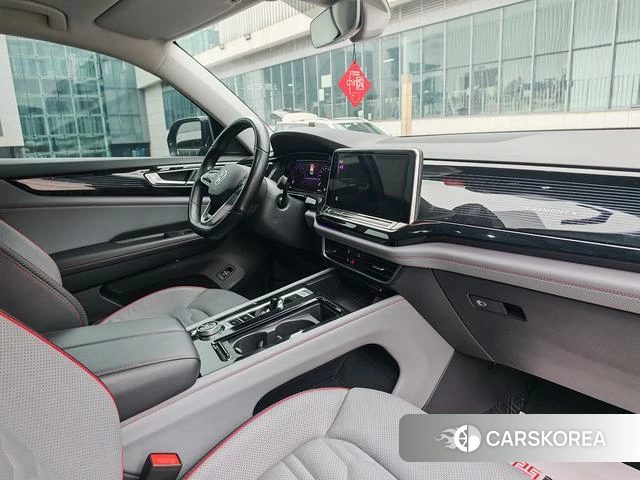 Volkswagen Tourang id 4260047 из Китая 16