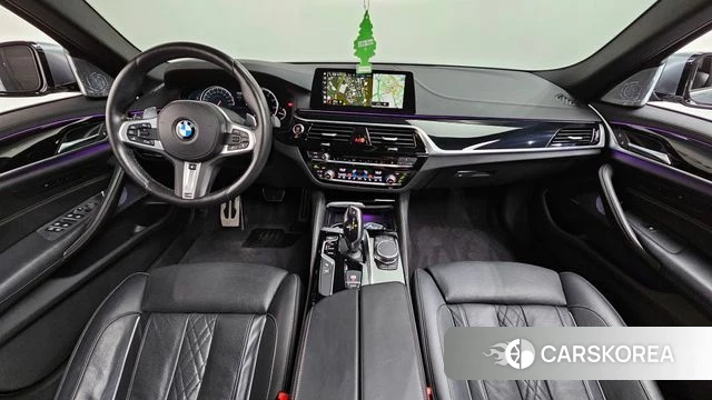 BMW 5 Series (G30) id 4530812 из Кореи 17