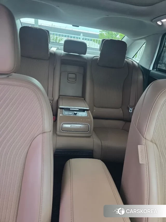 Hyundai Grandeur Hybrid (GN7) id 3002236 из Кореи 7