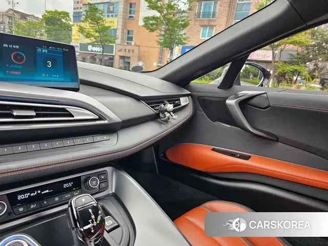 BMW i8 id 3238948 из Кореи 17