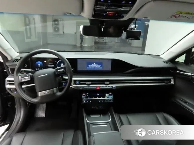 Hyundai Grandeur (GN7) id 3353792 из Кореи 17