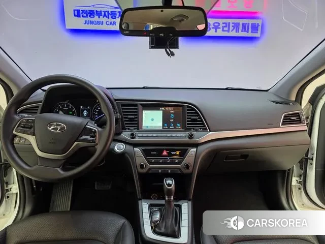 Hyundai Avante AD id 3371210 из Кореи 17