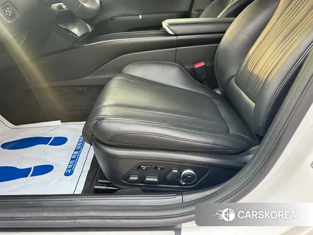 Hyundai Grandeur (GN7) id 3596734 из Кореи 12