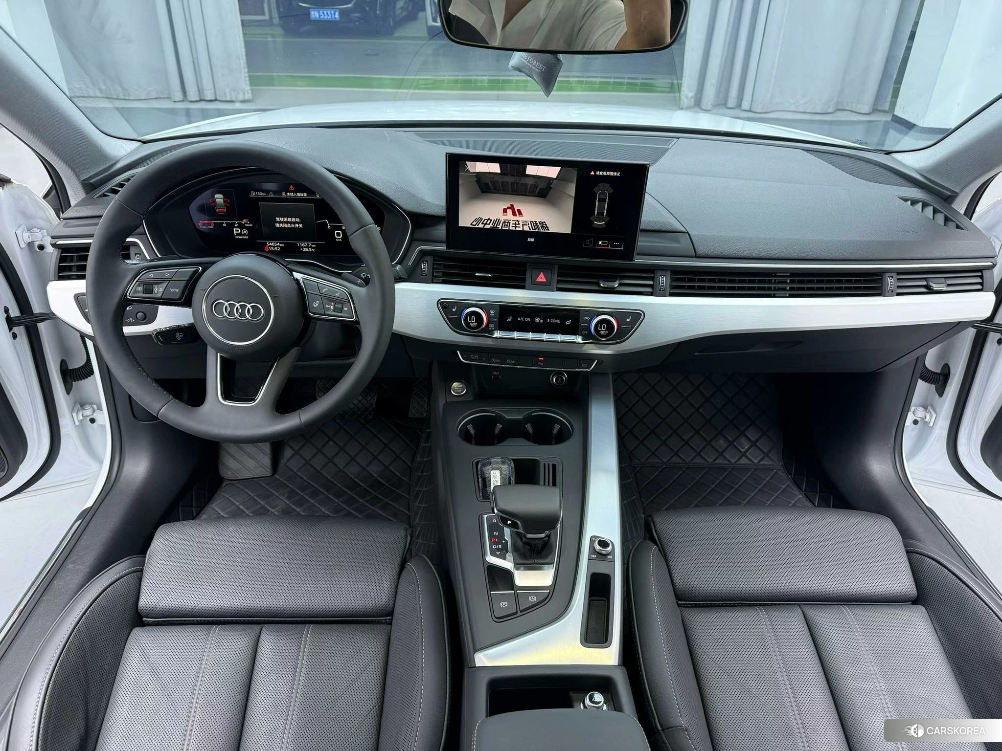 Audi A4L id 4514880 из Китая 7