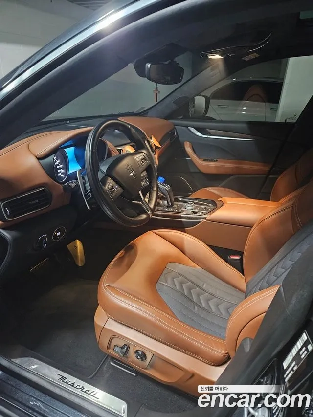 Maserati Levante id 2880565 из Кореи 7