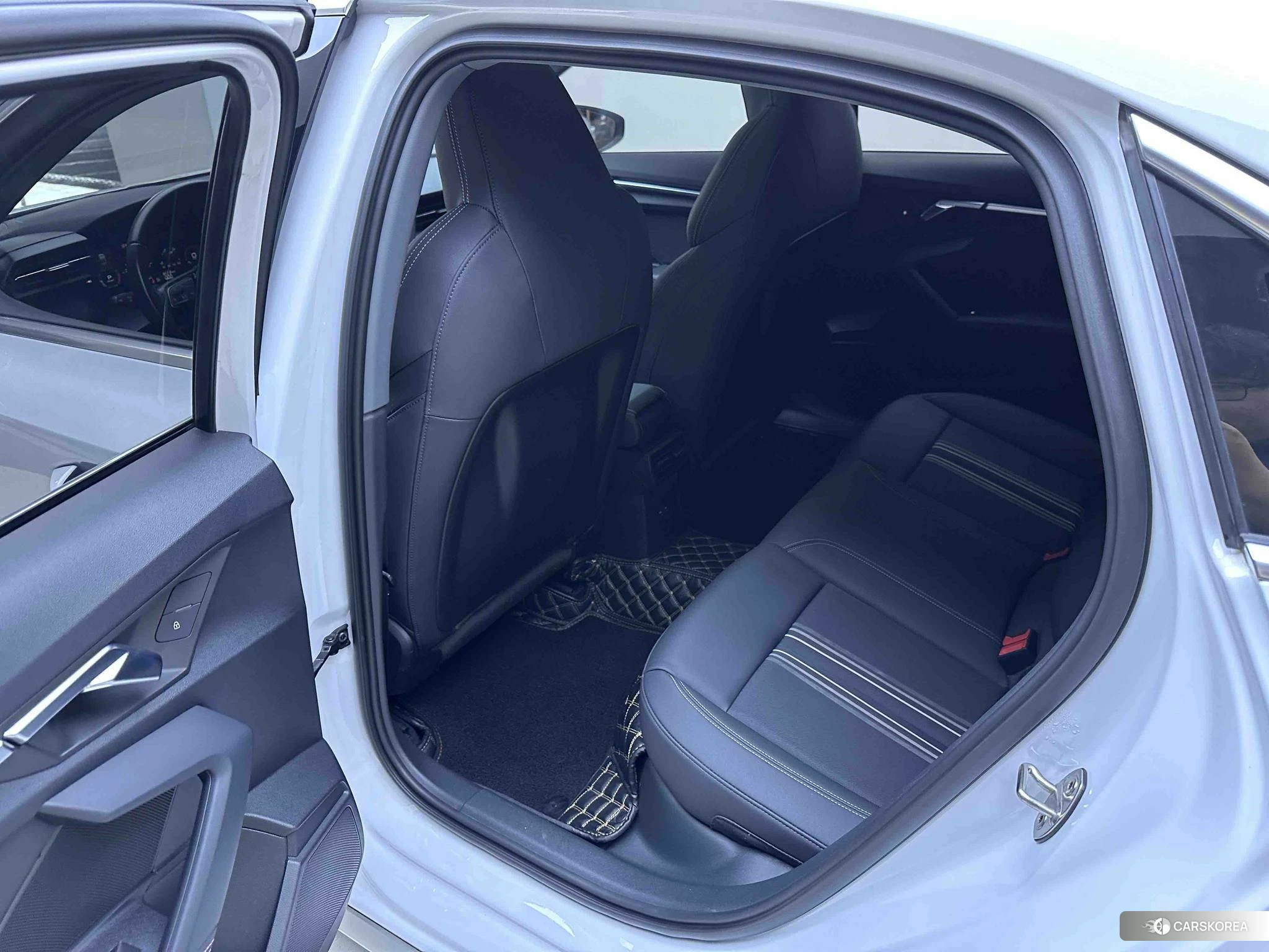 Audi A3 id 4512602 из Китая 18