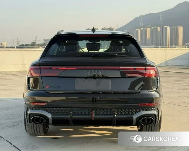 Audi RS Q8 id 4239787 из Китая 7