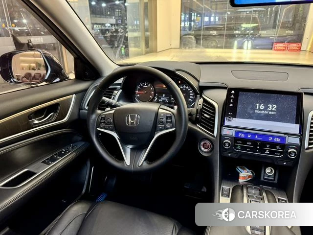 Honda Crown Road id 4276893 из Китая 16