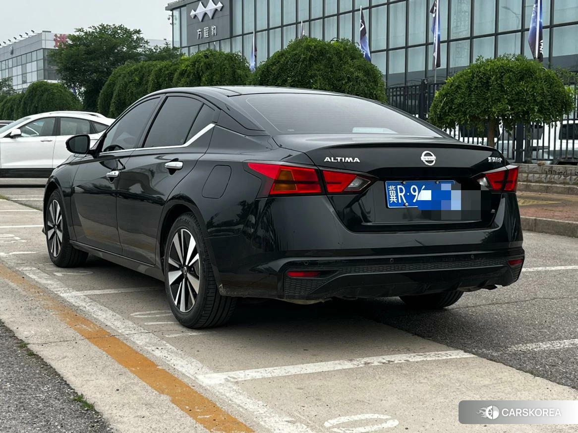Nissan Teana id 4473883 из Китая 18