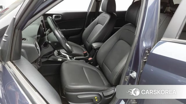 Hyundai Venue id 4898682 из Кореи 17