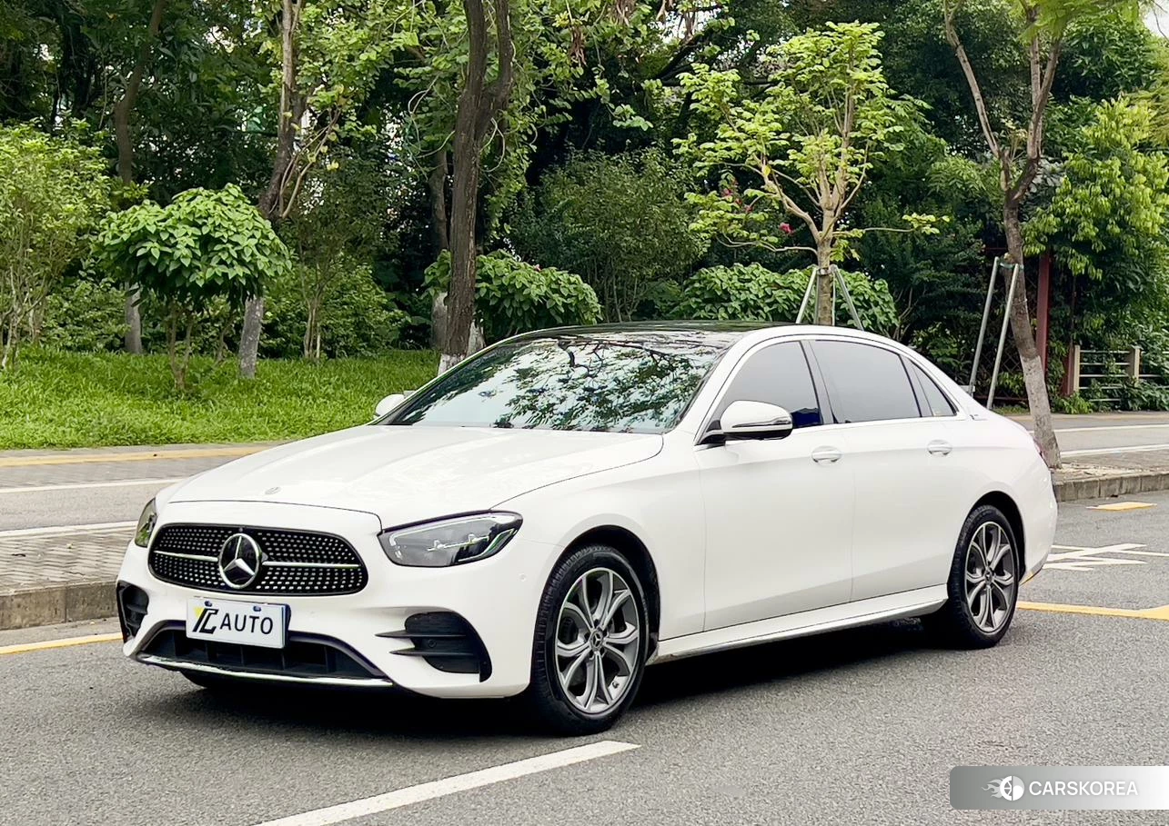 Mercedes-Benz E-Class id 4454572 из Китая 16