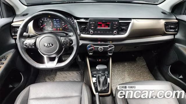 Kia Stonic id 2807878 из Кореи 17