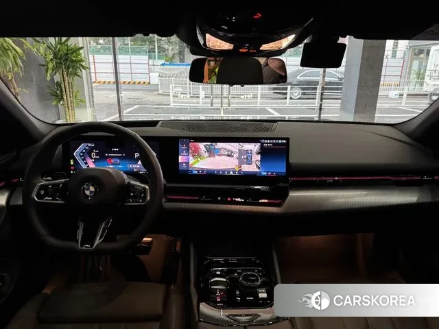 BMW 5 Series (G60) id 3026705 из Кореи 17