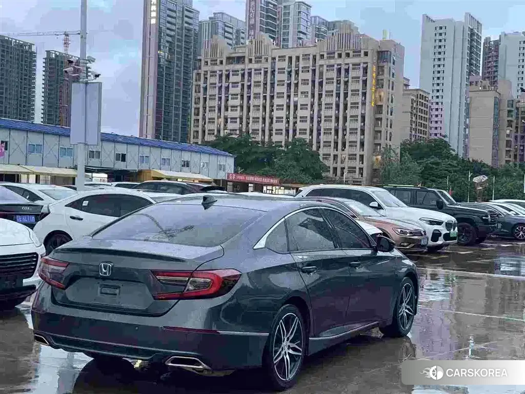 Honda Accord id 4538564 из Китая 7