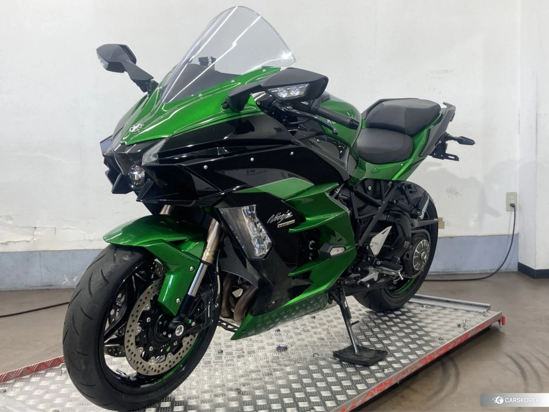 Kawasaki NINJA H2 SX SE id 4373962 из Японии 7
