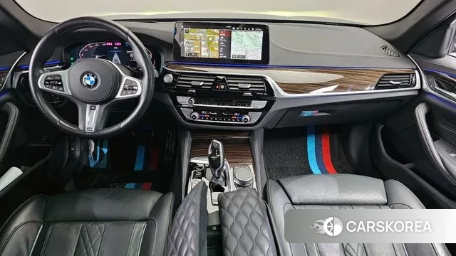 BMW 5 Series (G30) id 3493022 из Кореи 17