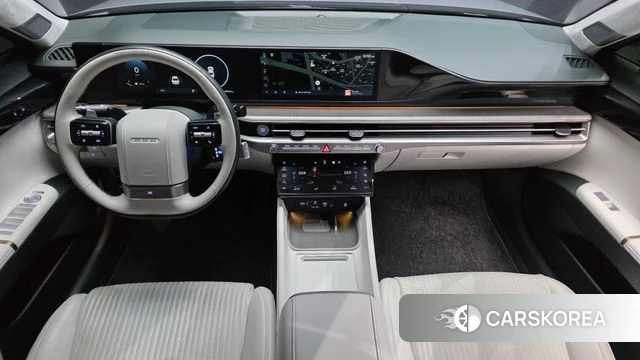 Hyundai Grandeur (GN7) id 3818240 из Кореи 17