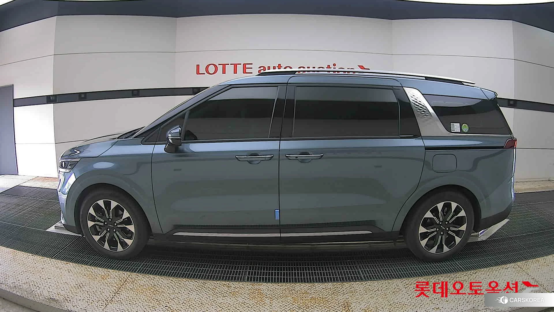 Kia Carnival Limousine id 4289534 из Кореи 35