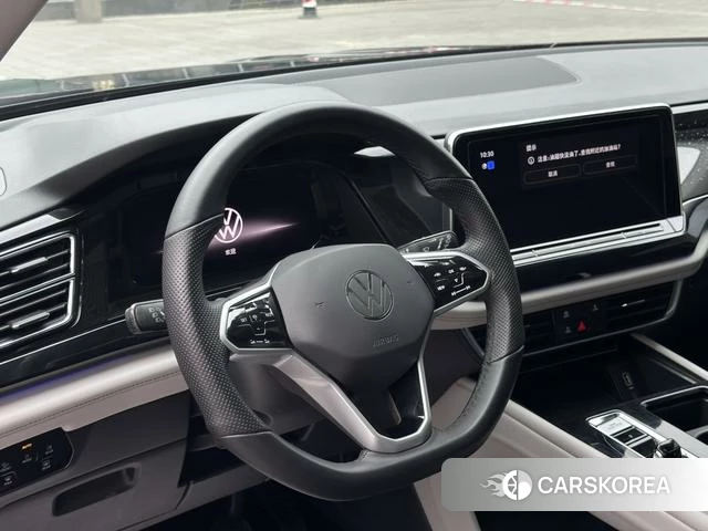Volkswagen Tourang id 4216978 из Китая 19