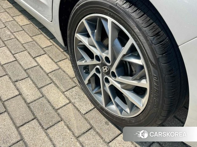 Hyundai The New Avante AD id 3845557 из Кореи 17