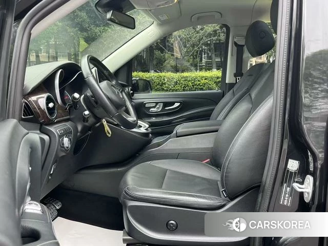 Mercedes-Benz V-class id 4228508 из Китая 32