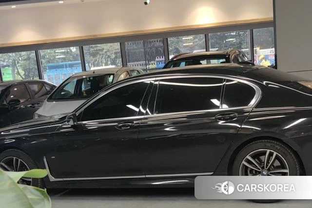 BMW 7 series id 4241778 из Китая 11