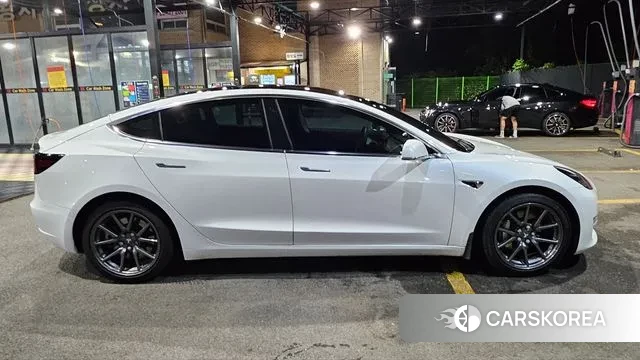 Tesla Model 3 id 2973493 из Кореи 13