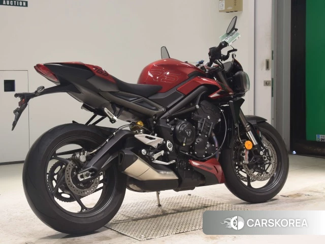 Triumph STREET TRIPLE 765 RS 2025 из Японии, фото 3