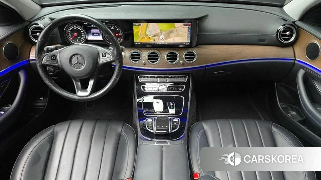 Mercedes-Benz E-Class W213 id 4647837 из Кореи 17