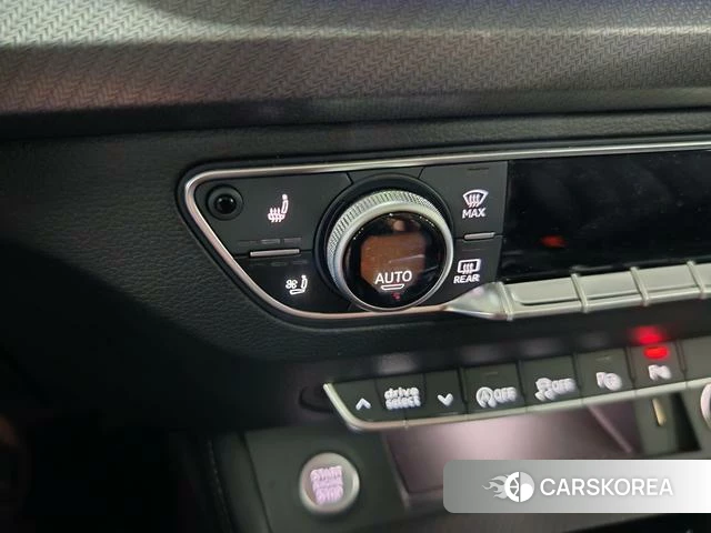 Audi Q5L id 4307732 из Китая 8