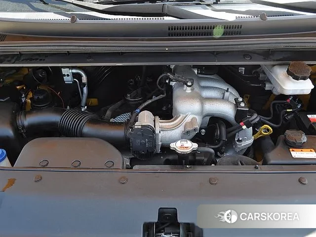 Hyundai The New Grand Starex id 3612094 из Кореи 17