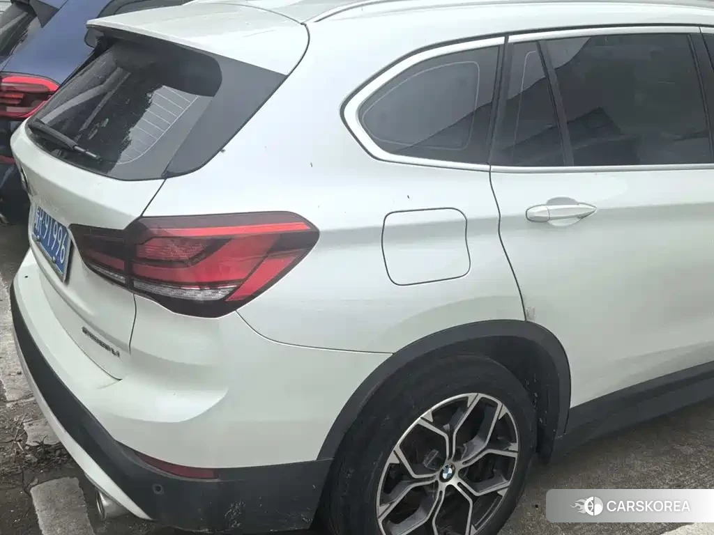 BMW X1 id 4538921 из Китая 7