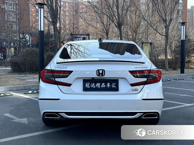 Honda Accord id 3889795 из Китая 12