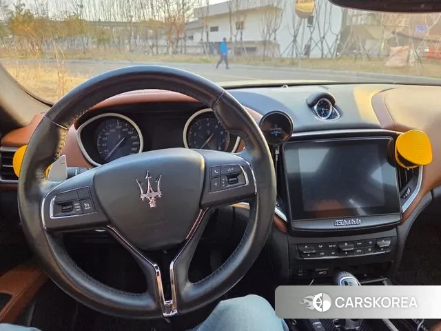 Maserati Ghibli id 3085465 из Кореи 17