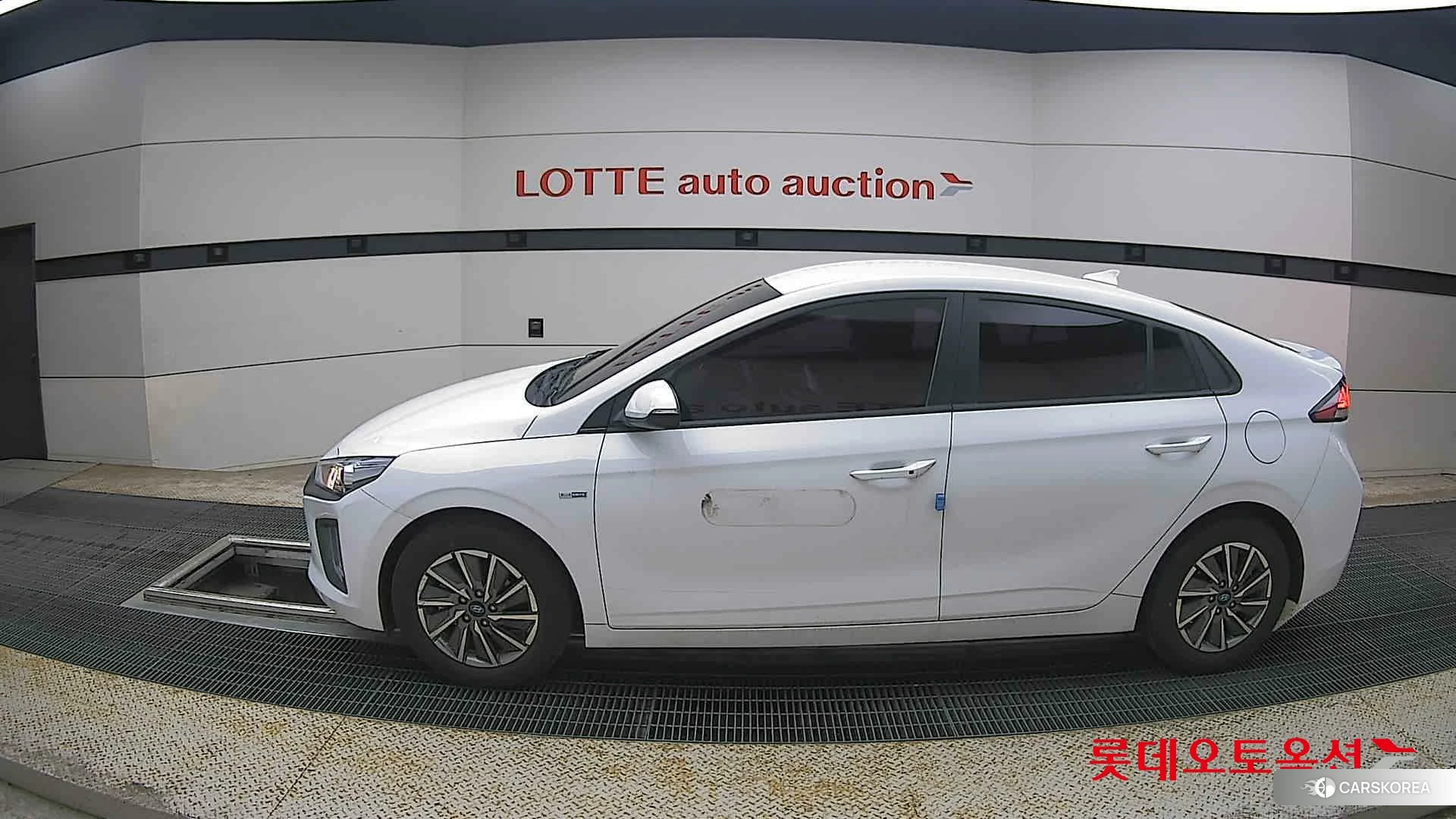 Hyundai IONIQ Electric id 4296832 из Кореи 33