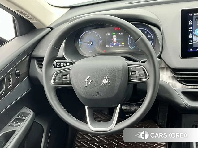 Red flag E-QM5 id 3875948 из Китая 26