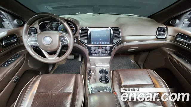 Jeep Grand Cherokee id 2733329 из Кореи 17