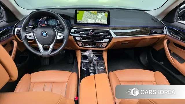 BMW 5 Series (G30) id 3701610 из Кореи 17