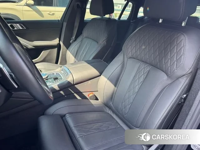 BMW X6 (G06) id 2968990 из Кореи 9