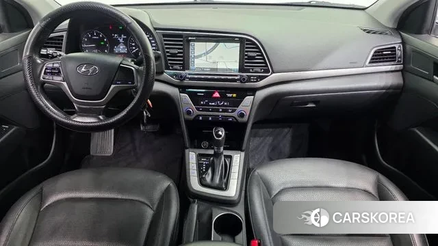 Hyundai Avante AD id 3568752 из Кореи 17