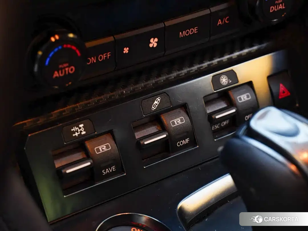 Nissan GT-R id 4601183 из Китая 15