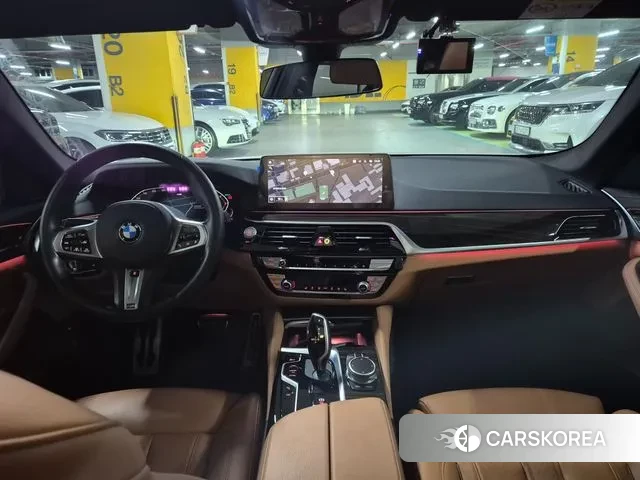 BMW 5 Series (G30) id 3727299 из Кореи 17