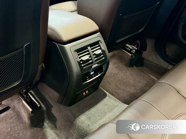BMW X3 id 4272074 из Китая 10