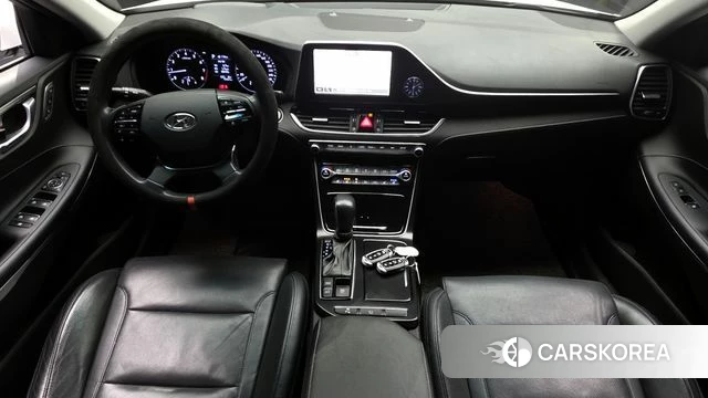 Hyundai Grandeur IG id 3886608 из Кореи 17