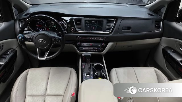 Kia The New Carnival id 4850132 из Кореи 17
